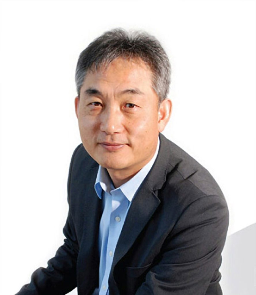 Bong Lee 