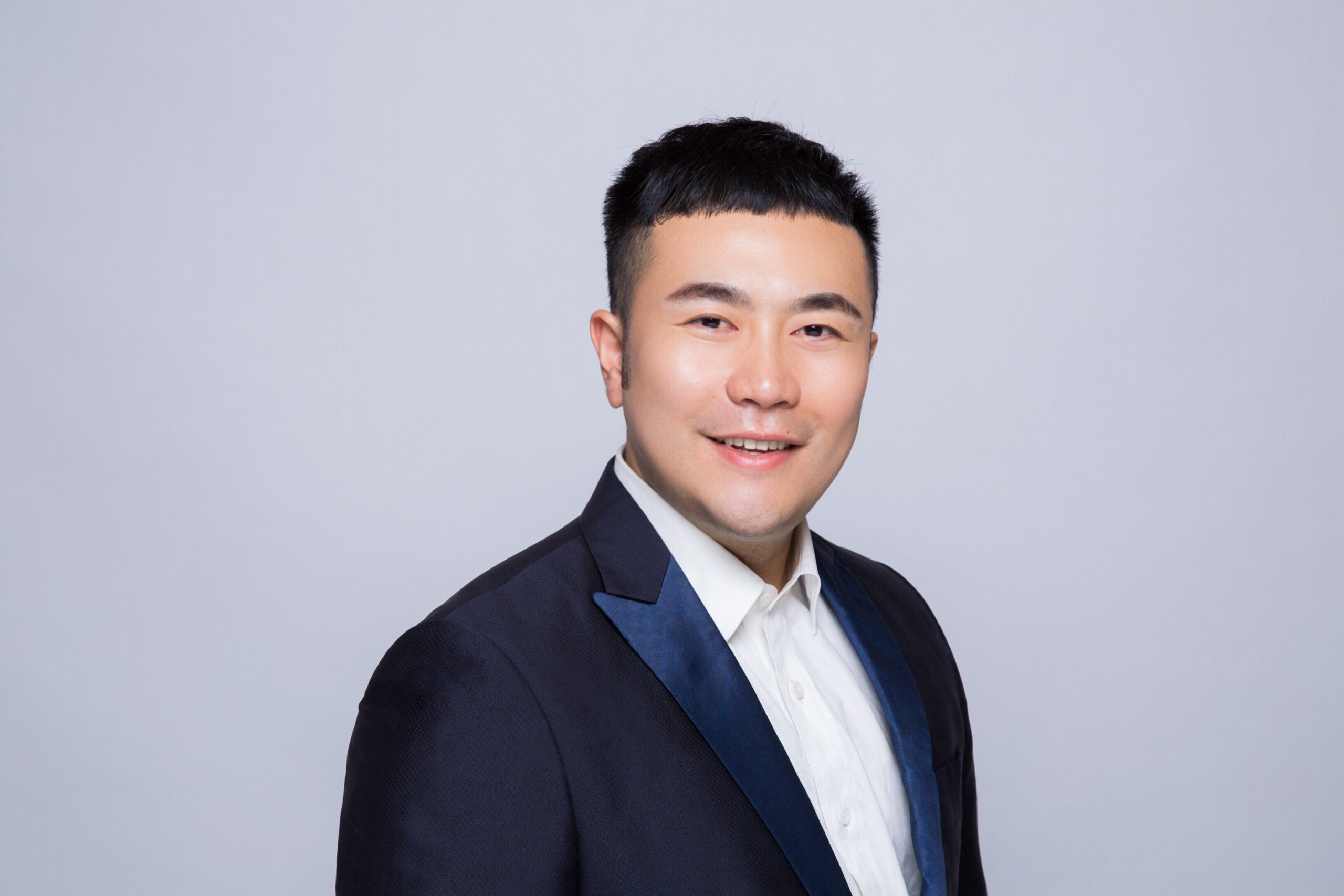 Ang Lee Grand Central Realty
